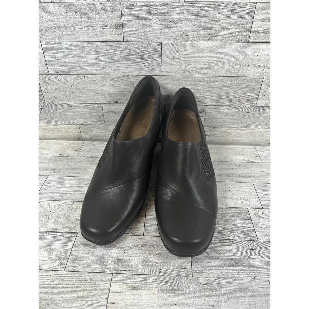 Clarks Artisan Size 10M 26102225 Women's Brown Leather Bootie Shoes Fall